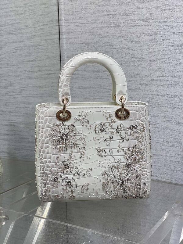 Dior Lady White crocodile-embossed with floral beading shoulder — AAA Quality Replica