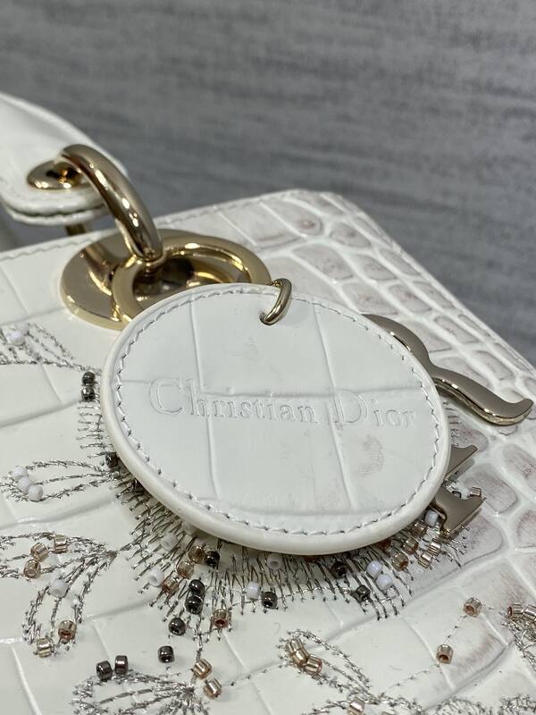 Dior Lady White crocodile-embossed with floral beading shoulder — AAA Quality Replica