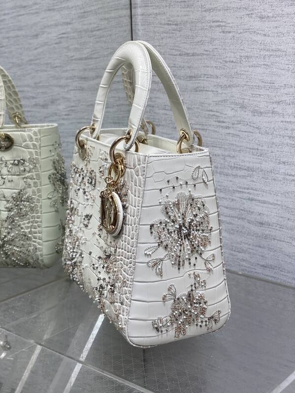 Dior Lady White crocodile-embossed with floral beading shoulder — AAA Quality Replica