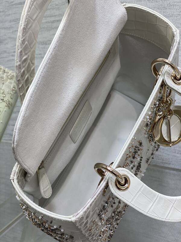 Dior Lady White crocodile-embossed with floral beading shoulder — AAA Quality Replica