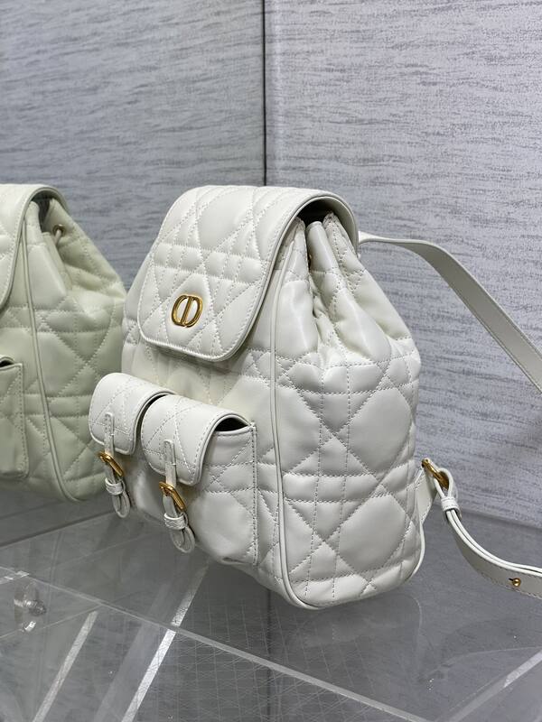 Dior White backpack — 1:1 Replica