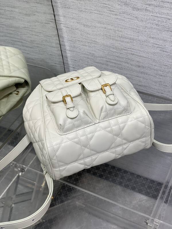 Dior White backpack — 1:1 Replica