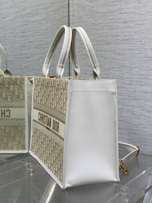Dior Book Tote Beige White Oblique — 1:1 Replica