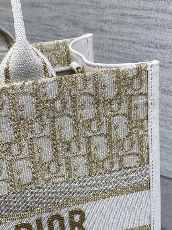 Dior Book Tote Beige White Oblique — 1:1 Replica