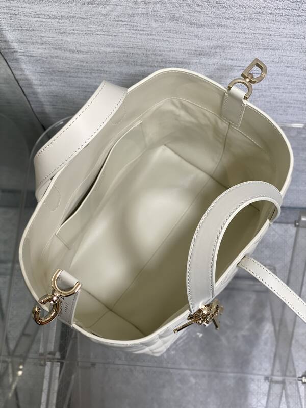 Dior Lady White tote — Premium Replica