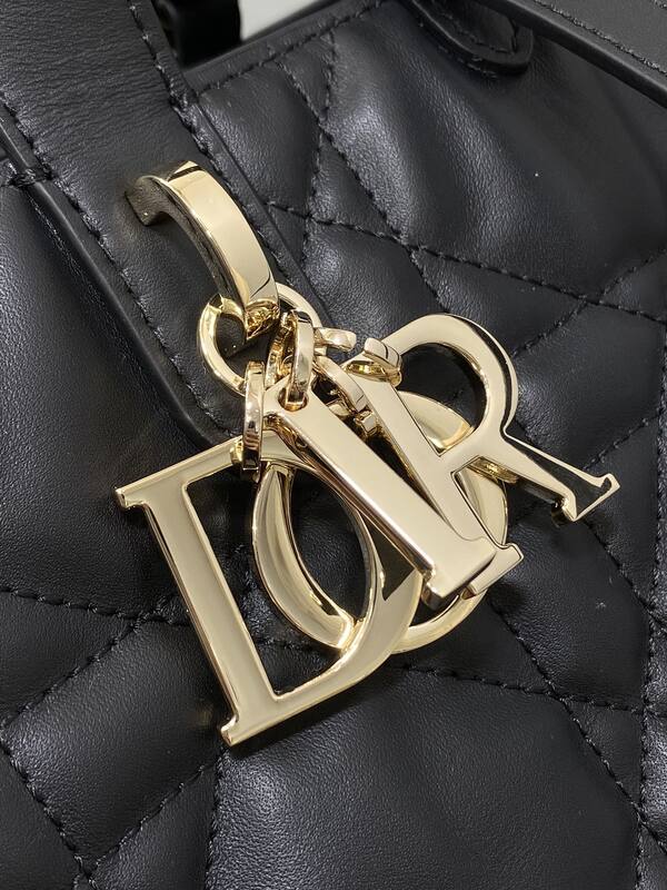 Dior Black tote — AAA Quality Replica