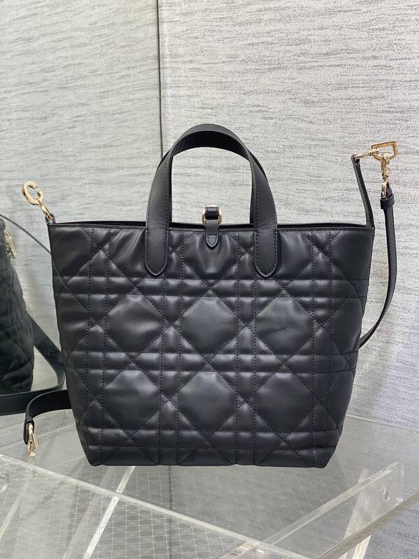 Dior Black tote — AAA Quality Replica