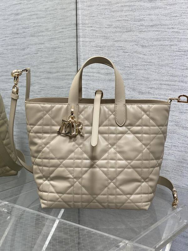 Dior Toujours Beige tote — Premium Replica