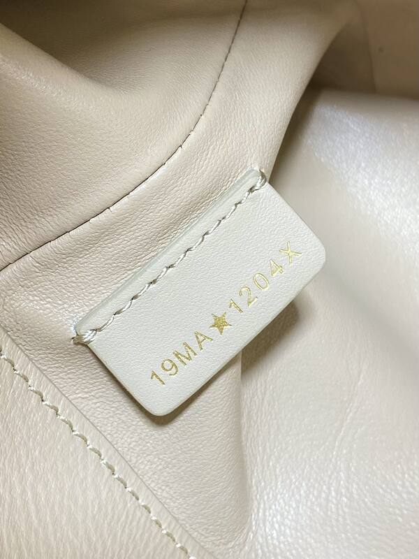 Dior Toujours Beige tote — Premium Replica