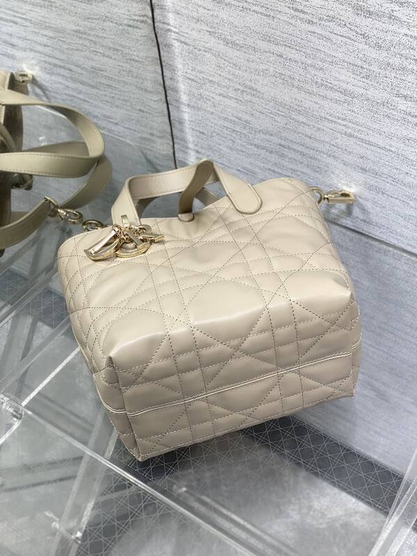 Dior Lady Beige shoulder — Premium Replica