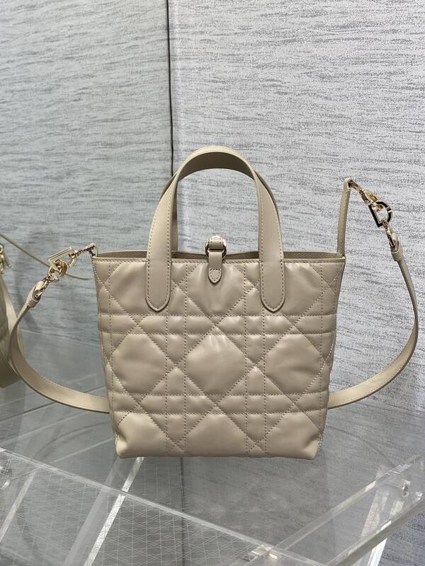 Dior Lady Beige shoulder — Premium Replica