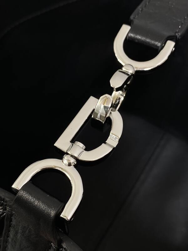 Dior Book Tote Black — 1:1 Replica