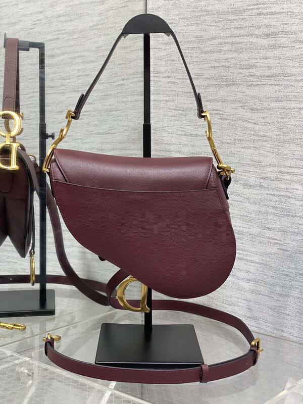 Dior Saddle Burgundy crossbody — Premium Replica