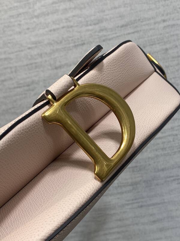 Dior Saddle Pink crossbody — AAA Quality Replica