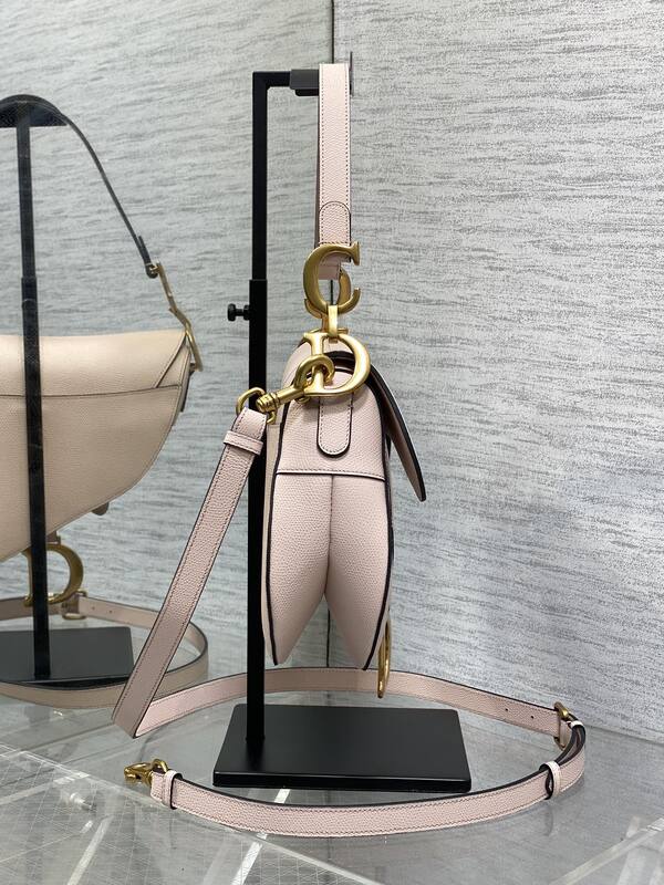Dior Saddle Pink crossbody — AAA Quality Replica