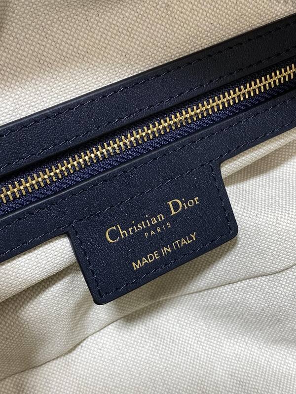 Dior Book Tote Blue Oblique — AAA Quality Replica