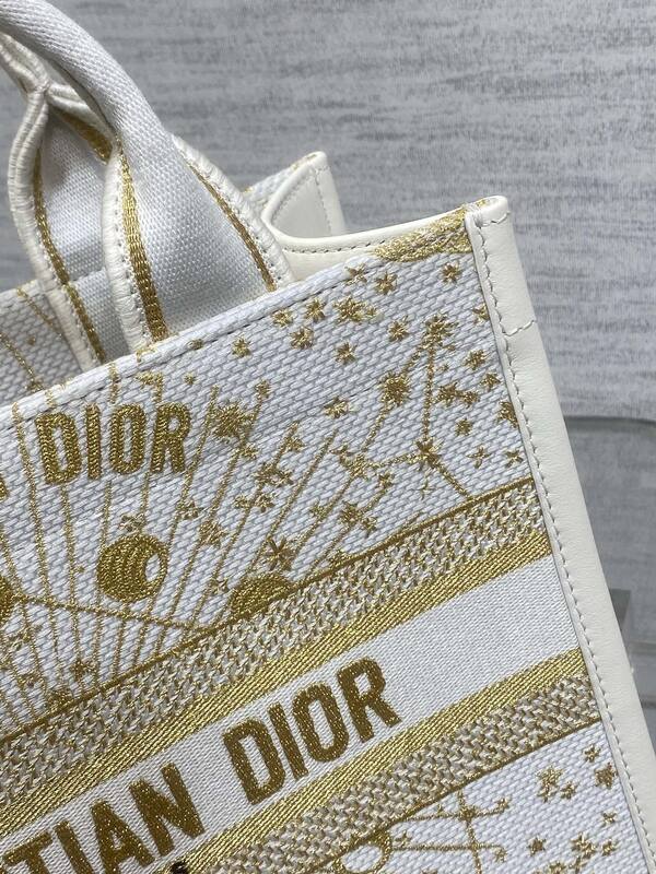 Dior White and Gold tote — 1:1 Replica
