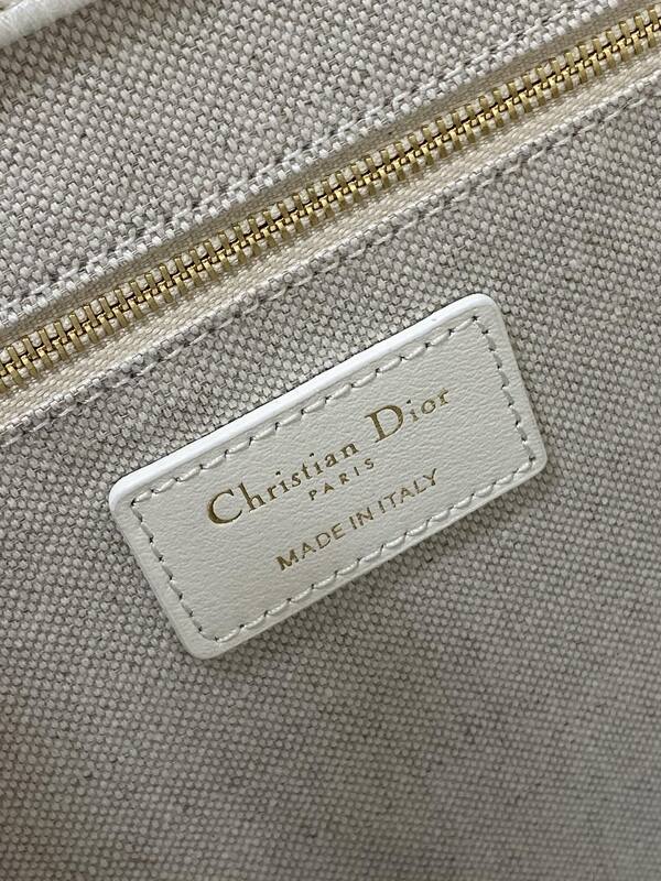 Dior Book Tote White and gold embroidery — 1:1 Replica