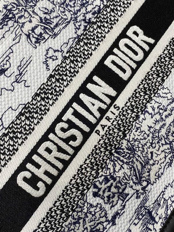 Dior Black and White Toile de Jouy everyday — Premium Replica