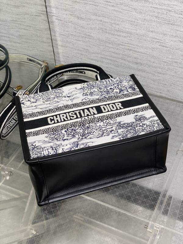 Dior Black and White Toile de Jouy everyday — Premium Replica