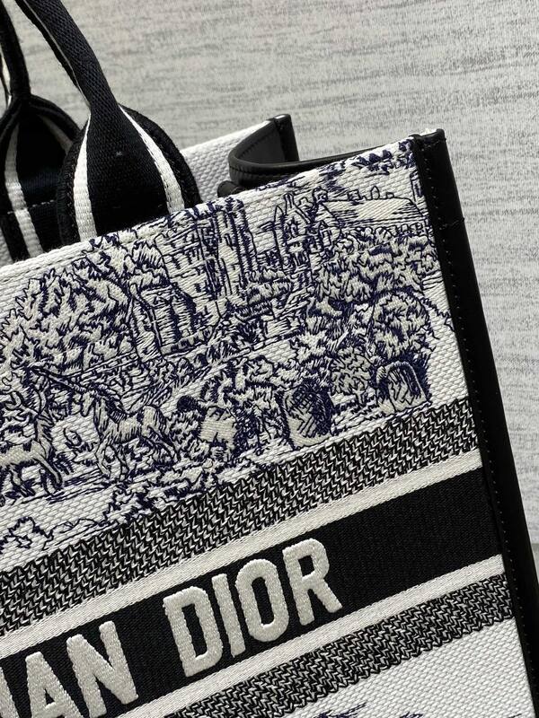 Dior Book Tote Black and White Toile de Jouy Canvas medium — Top Quality Replica