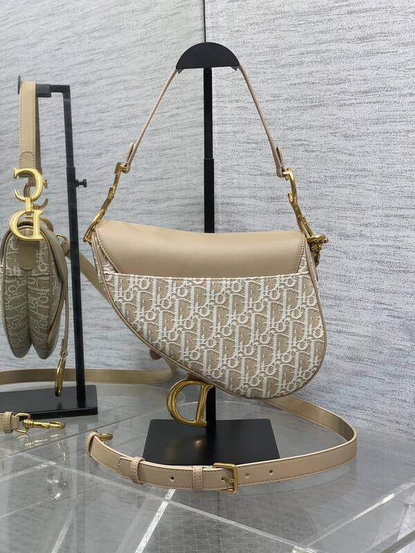 Dior Saddle Beige Oblique jacquard with tan leather crossbody — AAA Quality Replica