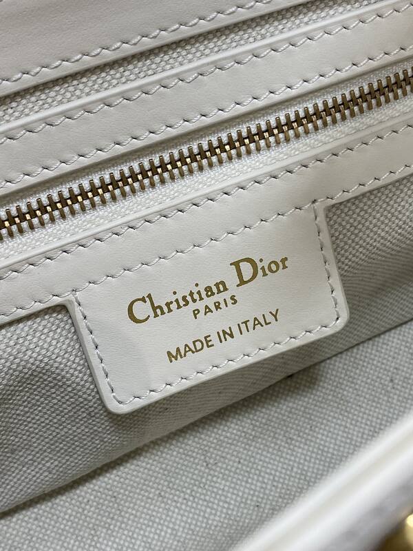 Dior Saddle White crossbody — 1:1 Replica
