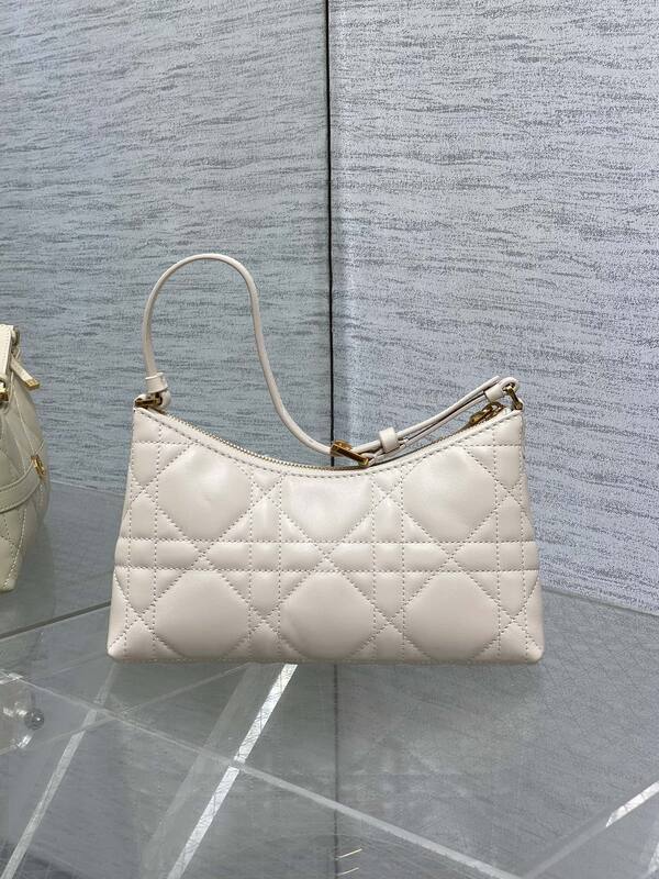 Dior Light Beige shoulder — AAA Quality Replica