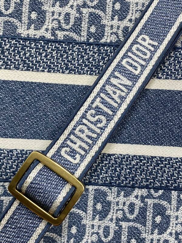 Dior Book Tote Blue Oblique — Premium Replica