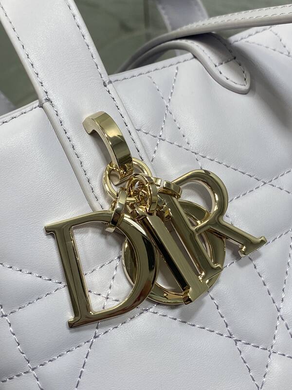 Dior Lady White everyday — Premium Replica