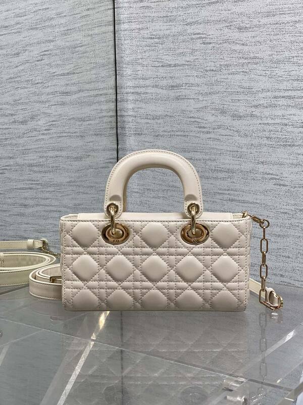 Dior Lady Beige small shoulder — Premium Replica