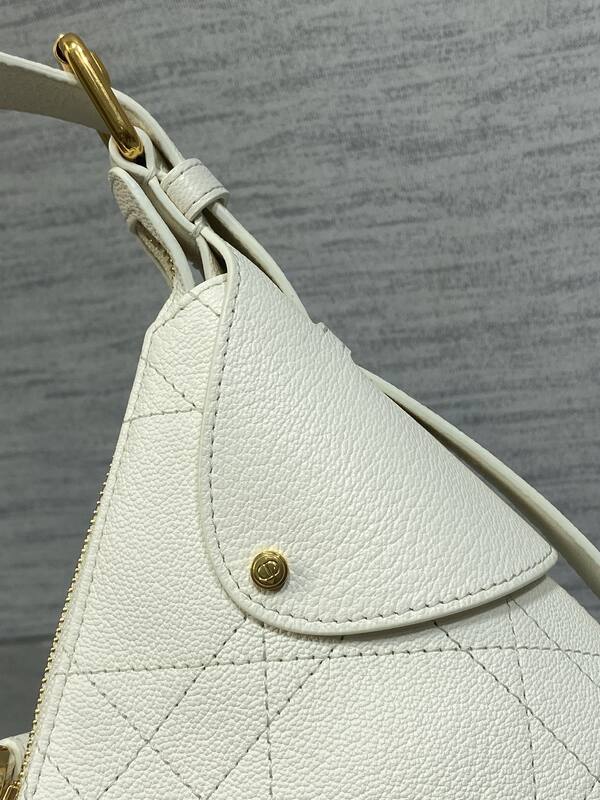Dior Toujours White shoulder — AAA Quality Replica