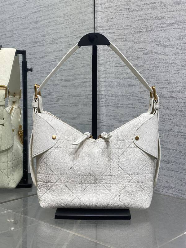 Dior Toujours White shoulder — AAA Quality Replica