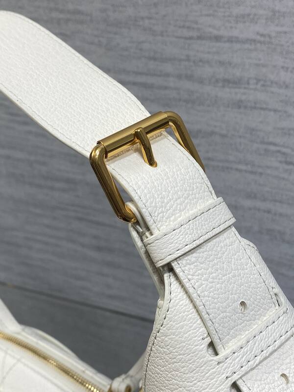 Dior Toujours White shoulder — AAA Quality Replica