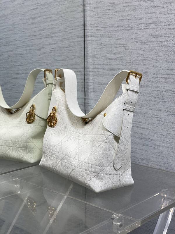 Dior Saddle Hobo White shoulder — AAA Quality Replica