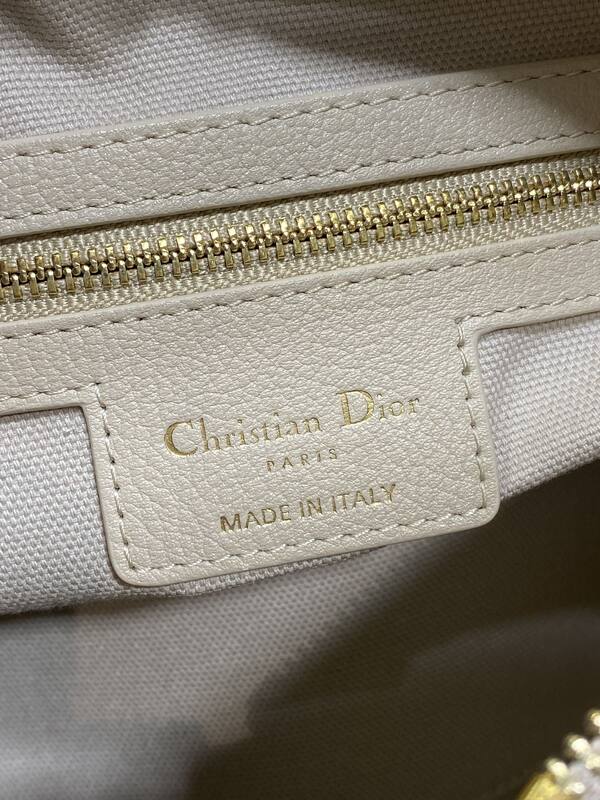 Dior Toujours Beige shoulder — 1:1 Replica