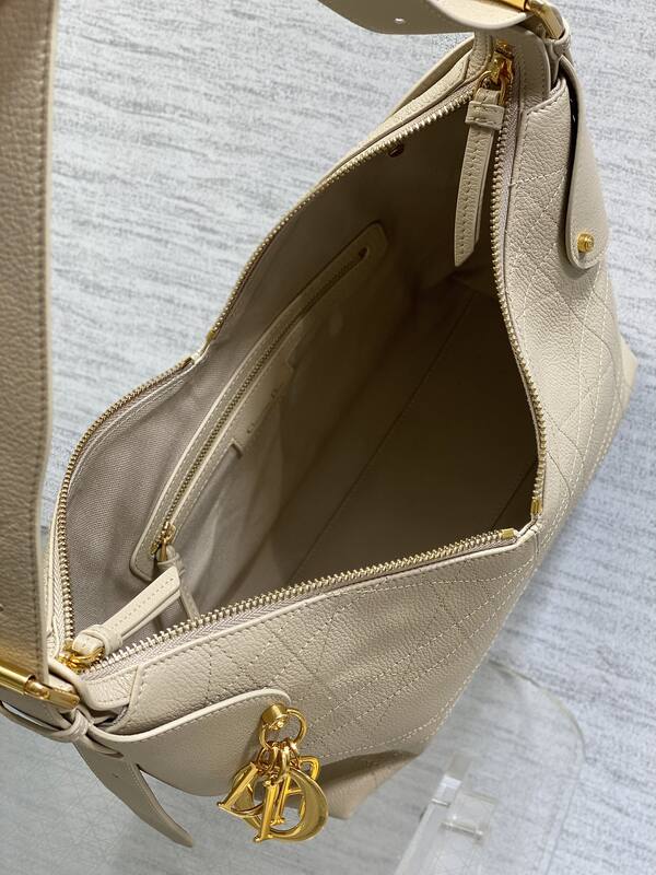 Dior Off White shoulder — AAA Quality Replica