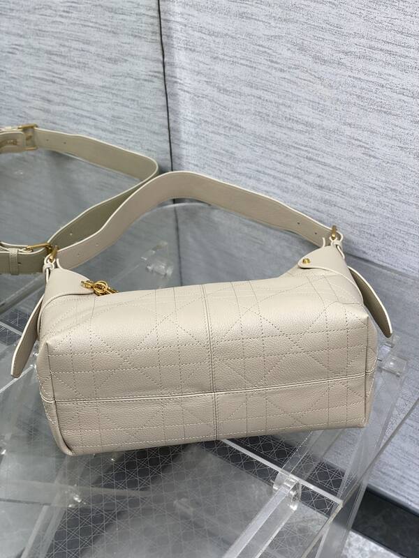 Dior Off White shoulder — AAA Quality Replica
