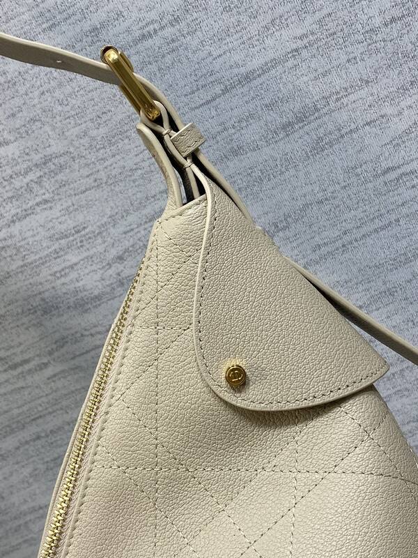 Dior Caro Beige shoulder — AAA Quality Replica