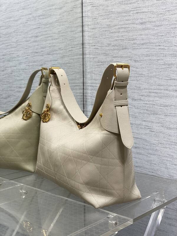 Dior Caro Beige shoulder — AAA Quality Replica