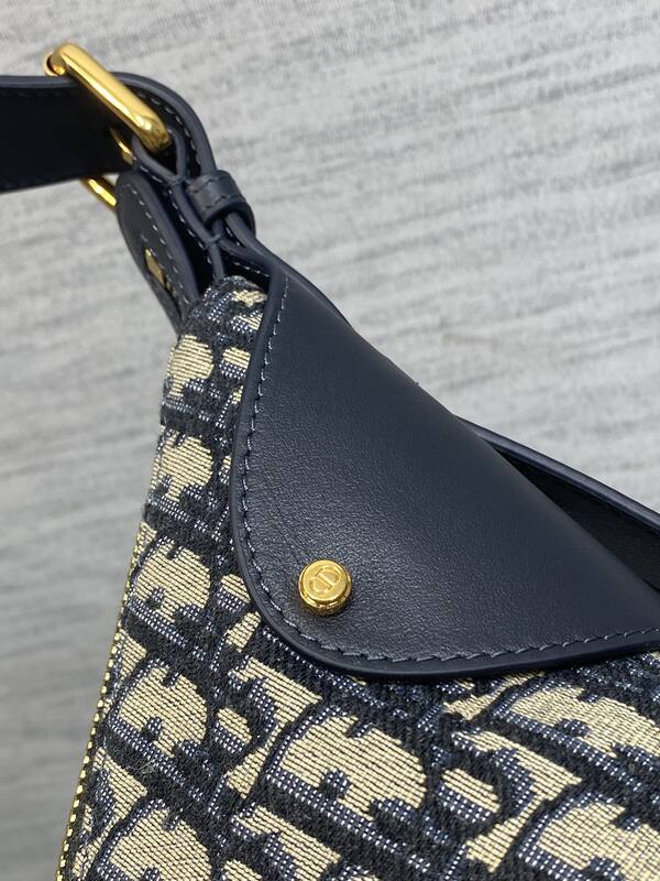 Dior Saddle Blue Oblique Jacquard shoulder — Premium Replica