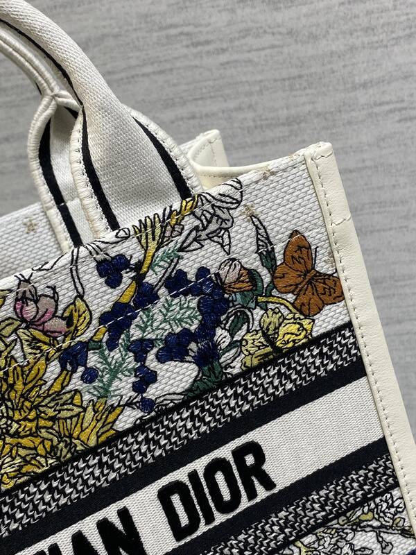 Dior Book Tote White multicolor floral embroidery — AAA Quality Replica