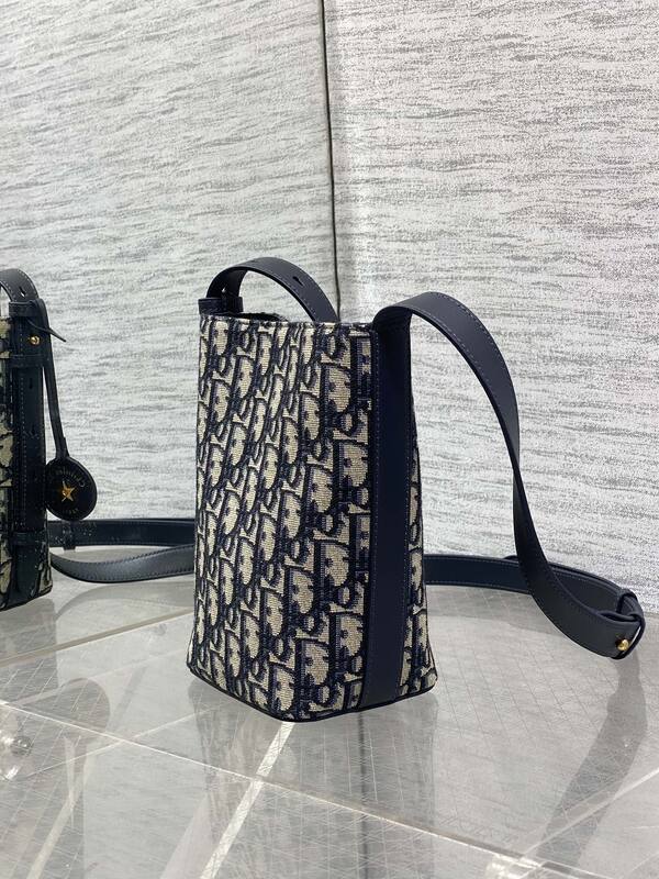 Dior Book Tote Blue Oblique crossbody — AAA Quality Replica