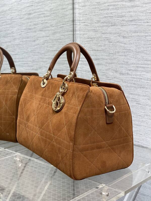 Dior Lady Brown suede shoulder — AAA Quality Replica