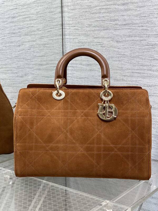 Dior Lady Brown suede shoulder — AAA Quality Replica
