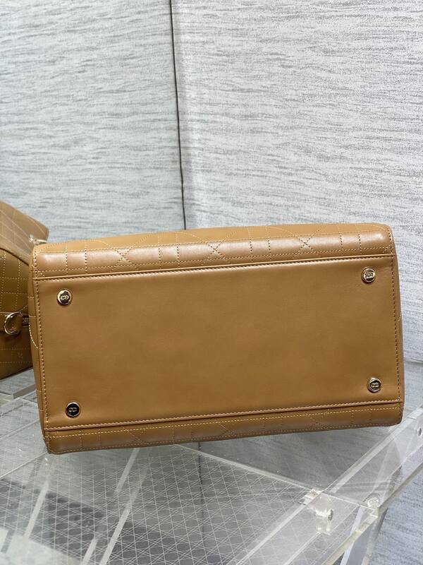 Dior Lady Tan shoulder — 1:1 Replica