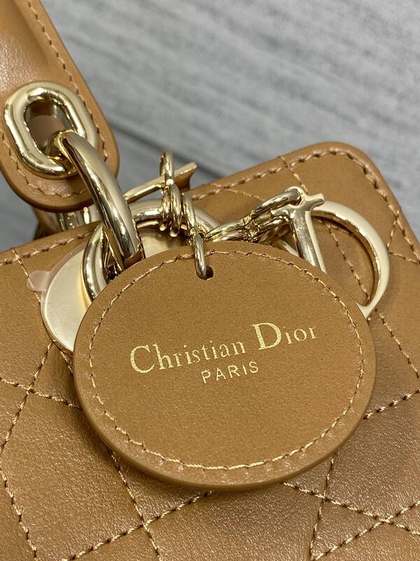 Dior Lady Brown shoulder — 1:1 Replica
