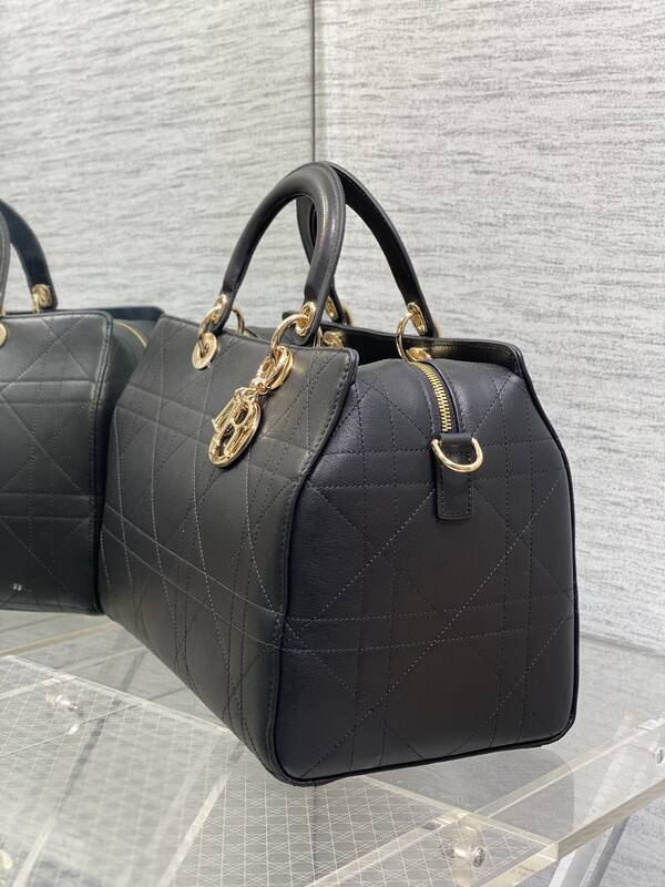 Dior Lady Black shoulder — AAA Quality Replica