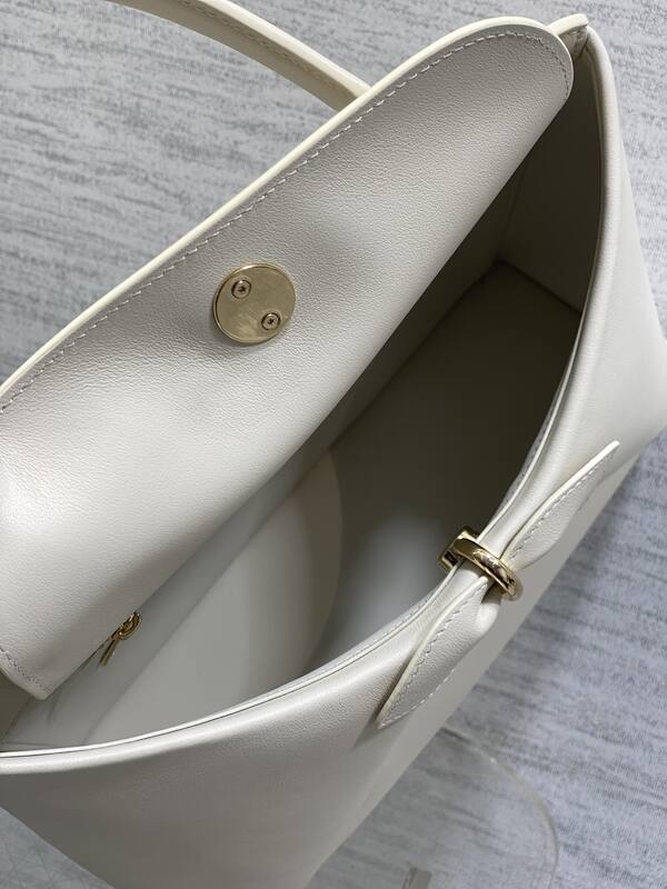 Dior White shoulder — Top Quality Replica