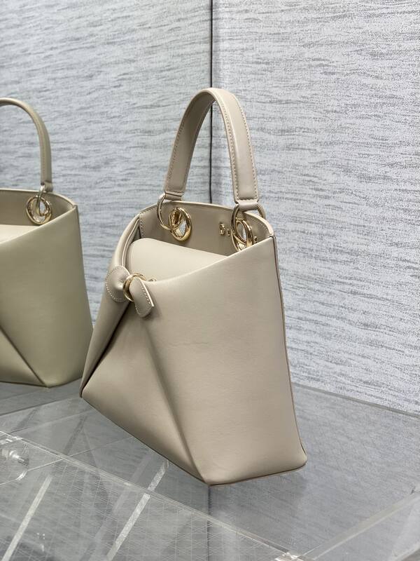 Dior Dioramour Beige crossbody — 1:1 Replica